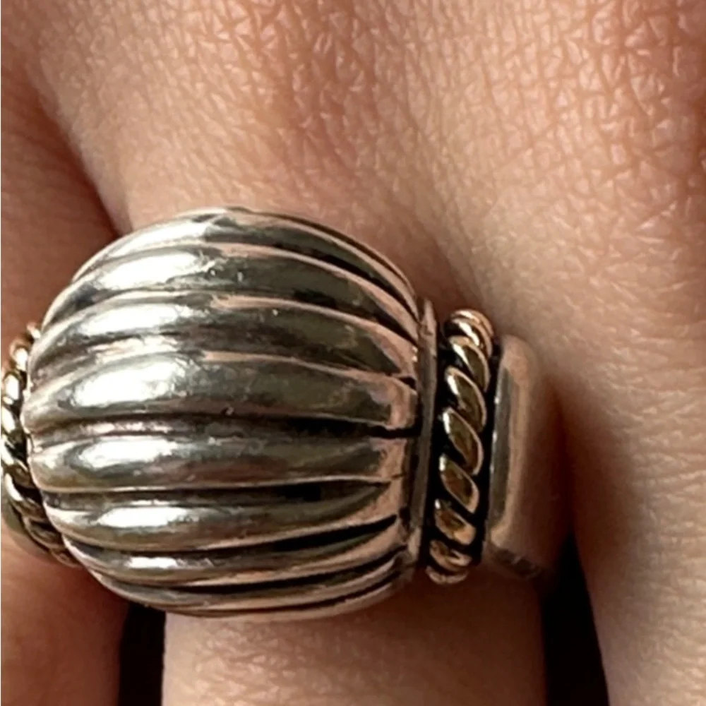 925 silver 14k yellow gold Elegant Silver Ring - Picture 3 of 13